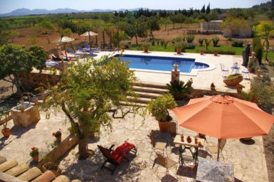 Finca Mallorca mit Pool und schönen Garten