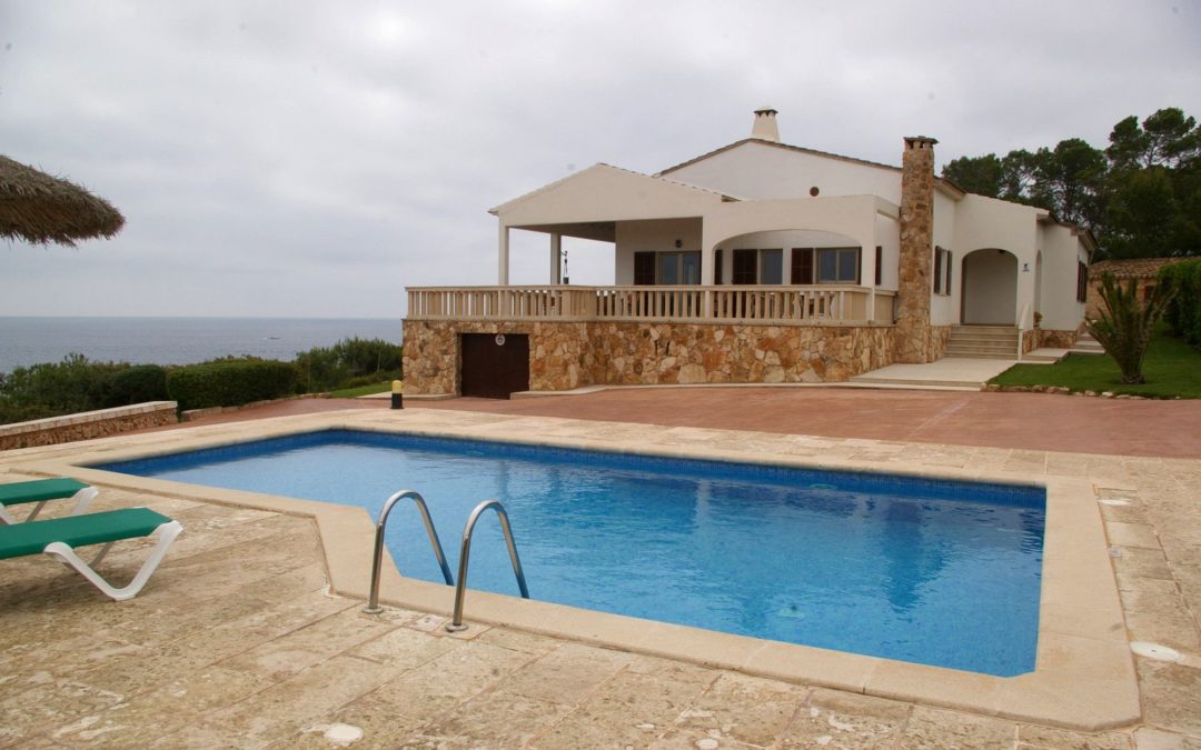 Villa in erster Meerlinie auf Mallorca